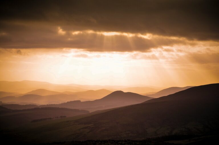 silhouette of mountains